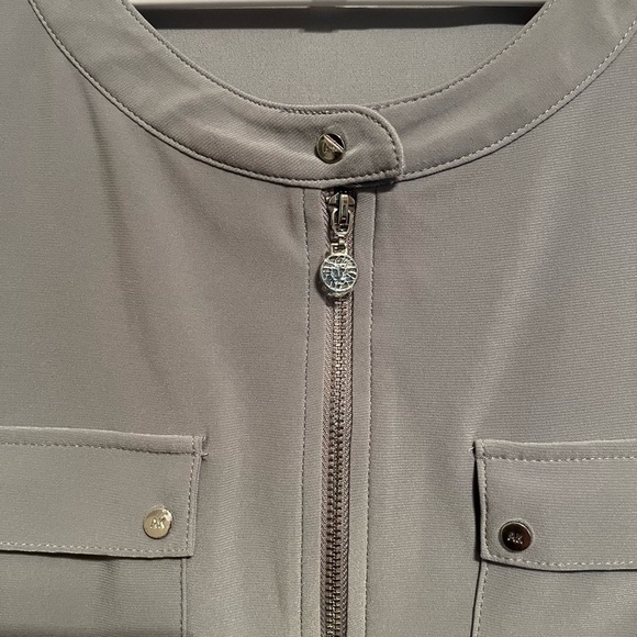 ANN KLEIN~BLOUSE~GRAY~M - Picture 2 of 7